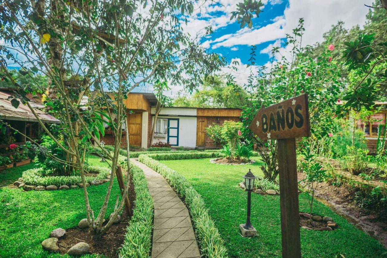 Posada Edelweiss Oxapampa Exterior photo