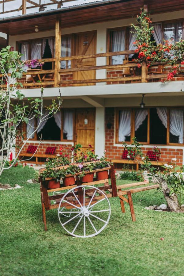 Posada Edelweiss Oxapampa Exterior photo